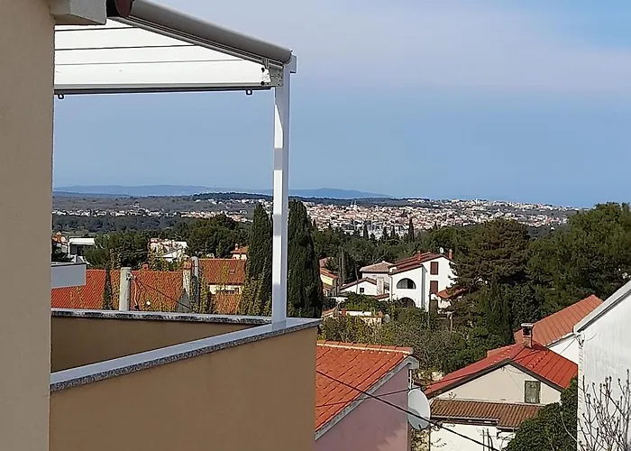 Nika * Premantura