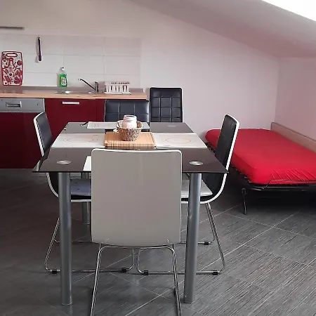 Nika Apartment