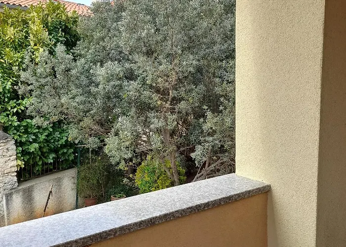 Nika Appartement *